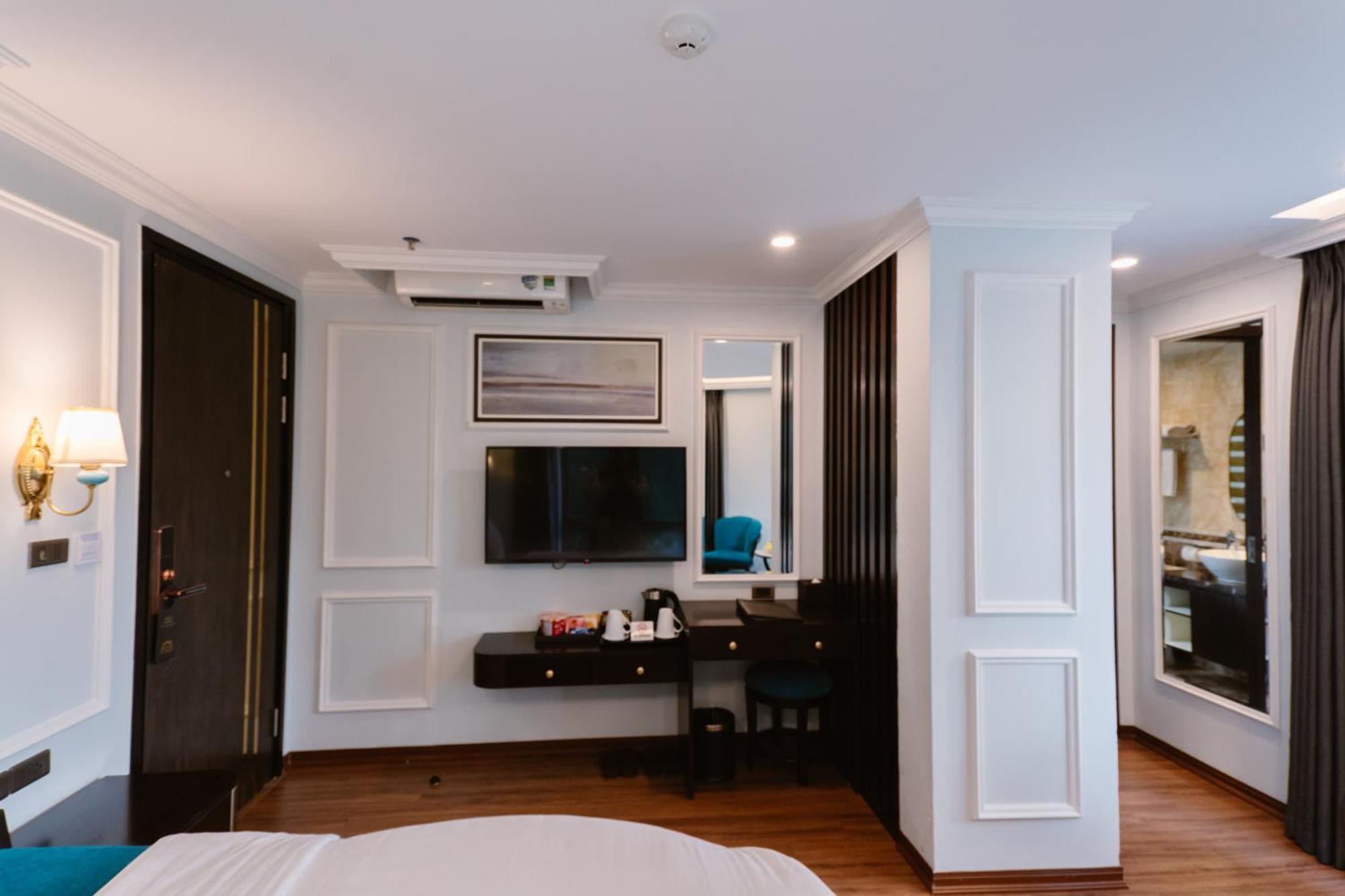 Hong Van Hotel Hanoï Extérieur photo
