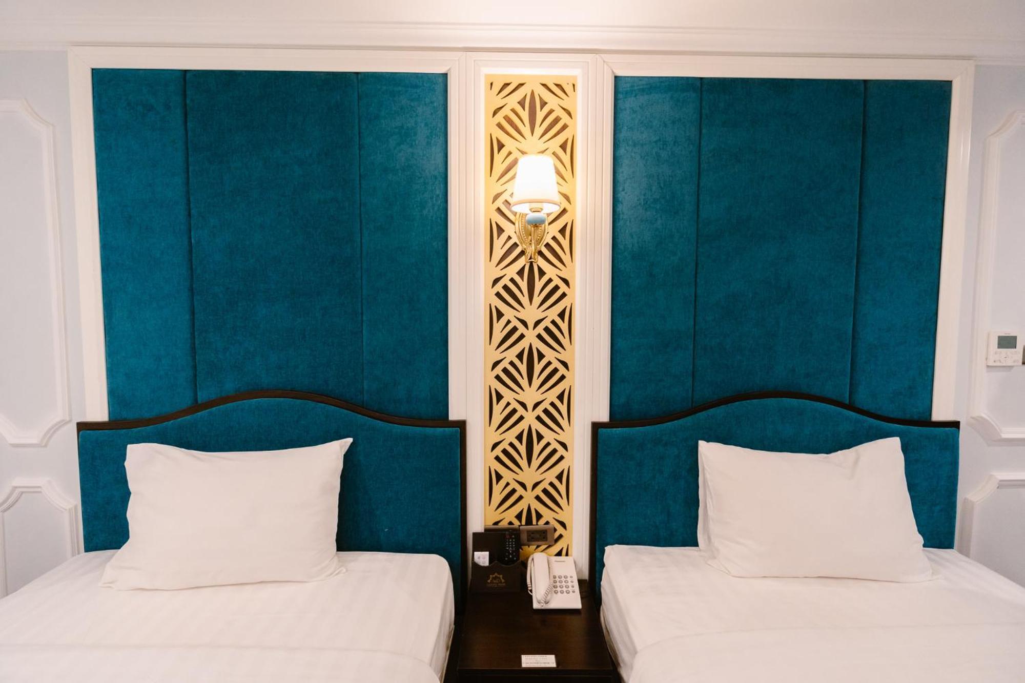Hong Van Hotel Hanoï Extérieur photo